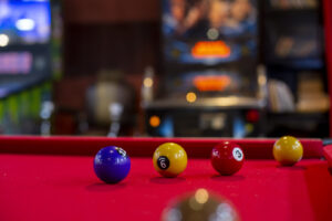 Add a Pool Table to Your Kansas City Business E2 Amusements